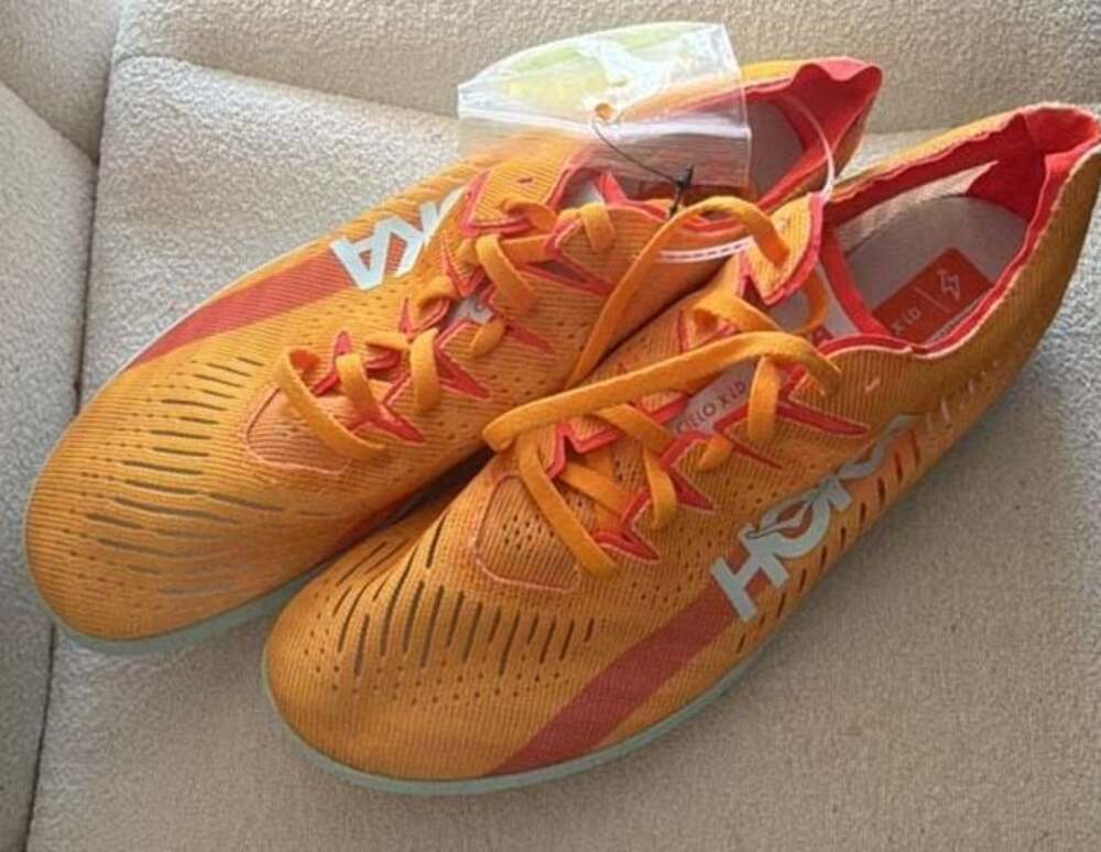 Hoka Cielo X LD Radiant Yellow / Camellia Track Spikes. Men 9.5 Women 11